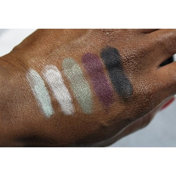 Kevyn Aucoin The Essential Eye Shadow Set #6 Baby Blu White Sage Aubergine Black - Picture 9 of 9